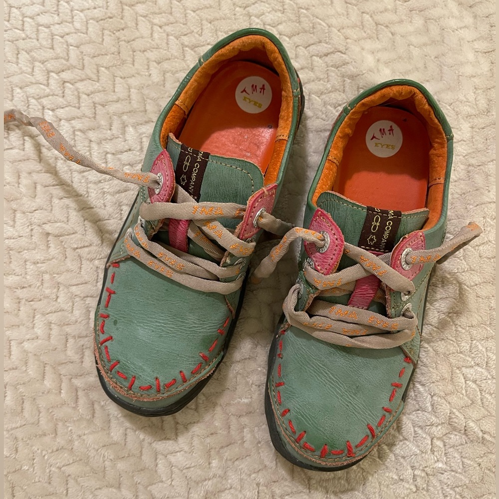 TMA Eyes TMA Original Time sneakers size 36 Euro Size 6 USA